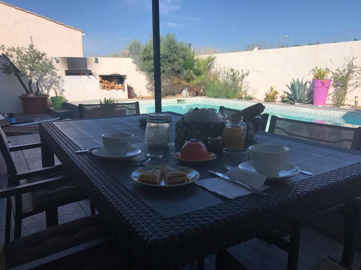 Villa Des Romieux Pinet  Екстер'єр фото