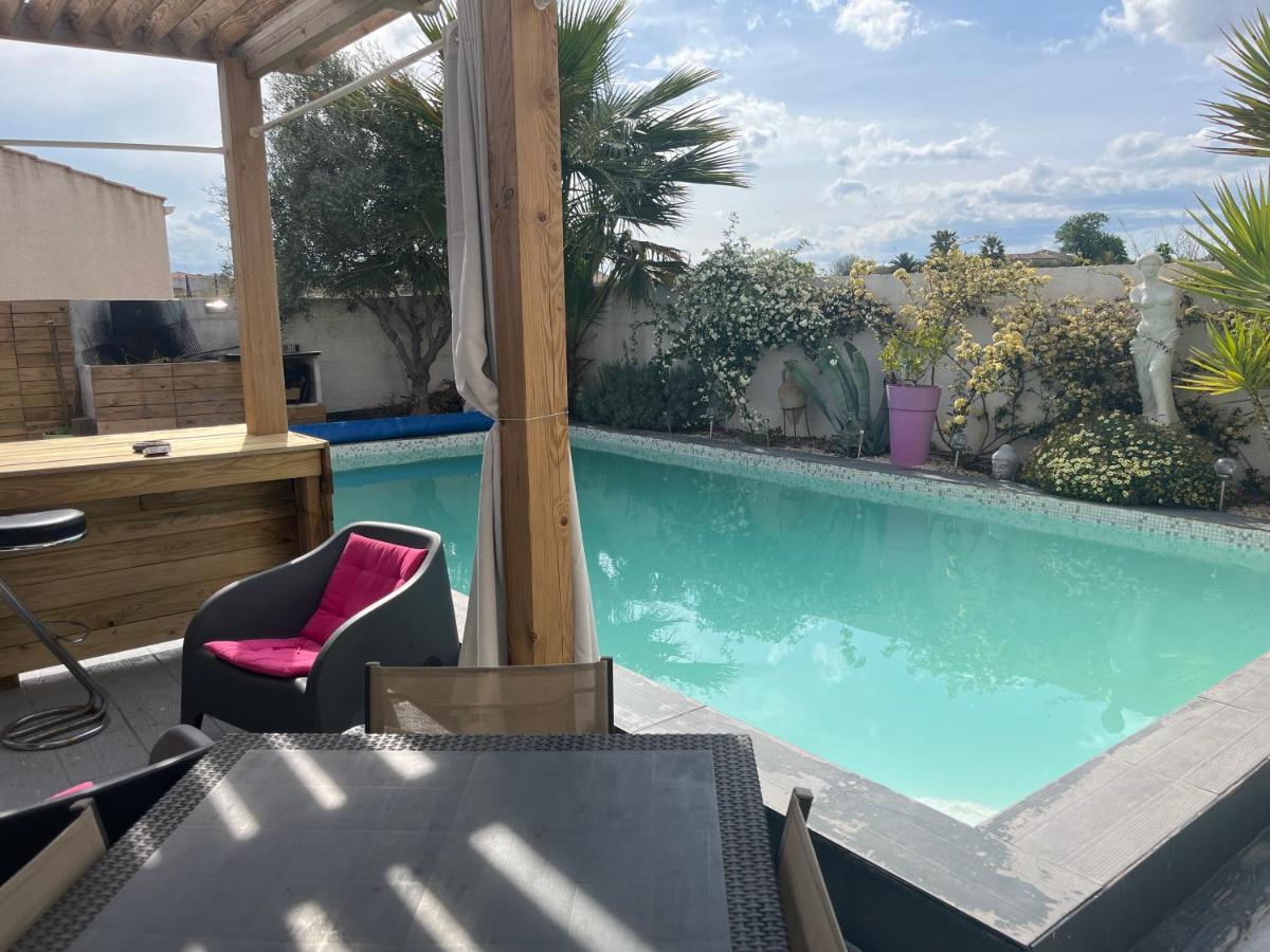 Villa Des Romieux Pinet  Екстер'єр фото